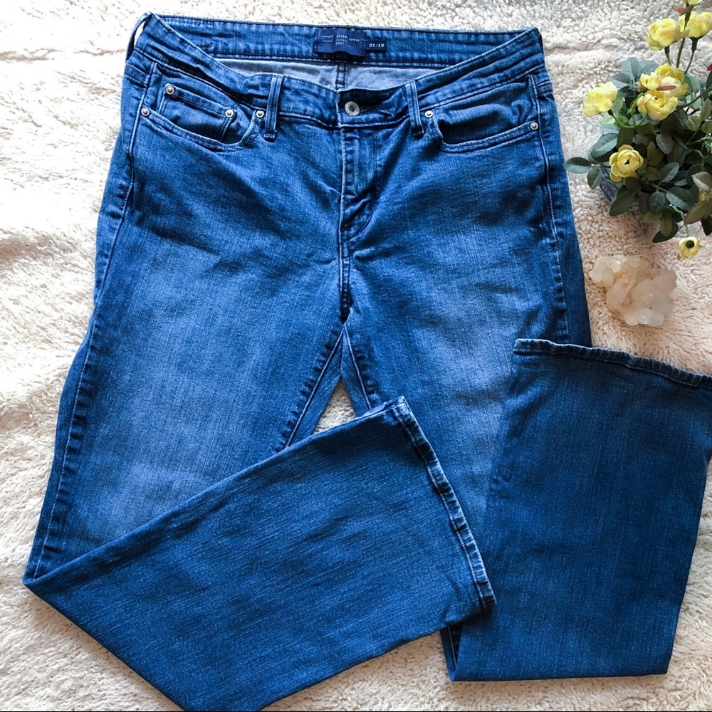 Levi San Francisco Slight Curve Classic Boot Cut